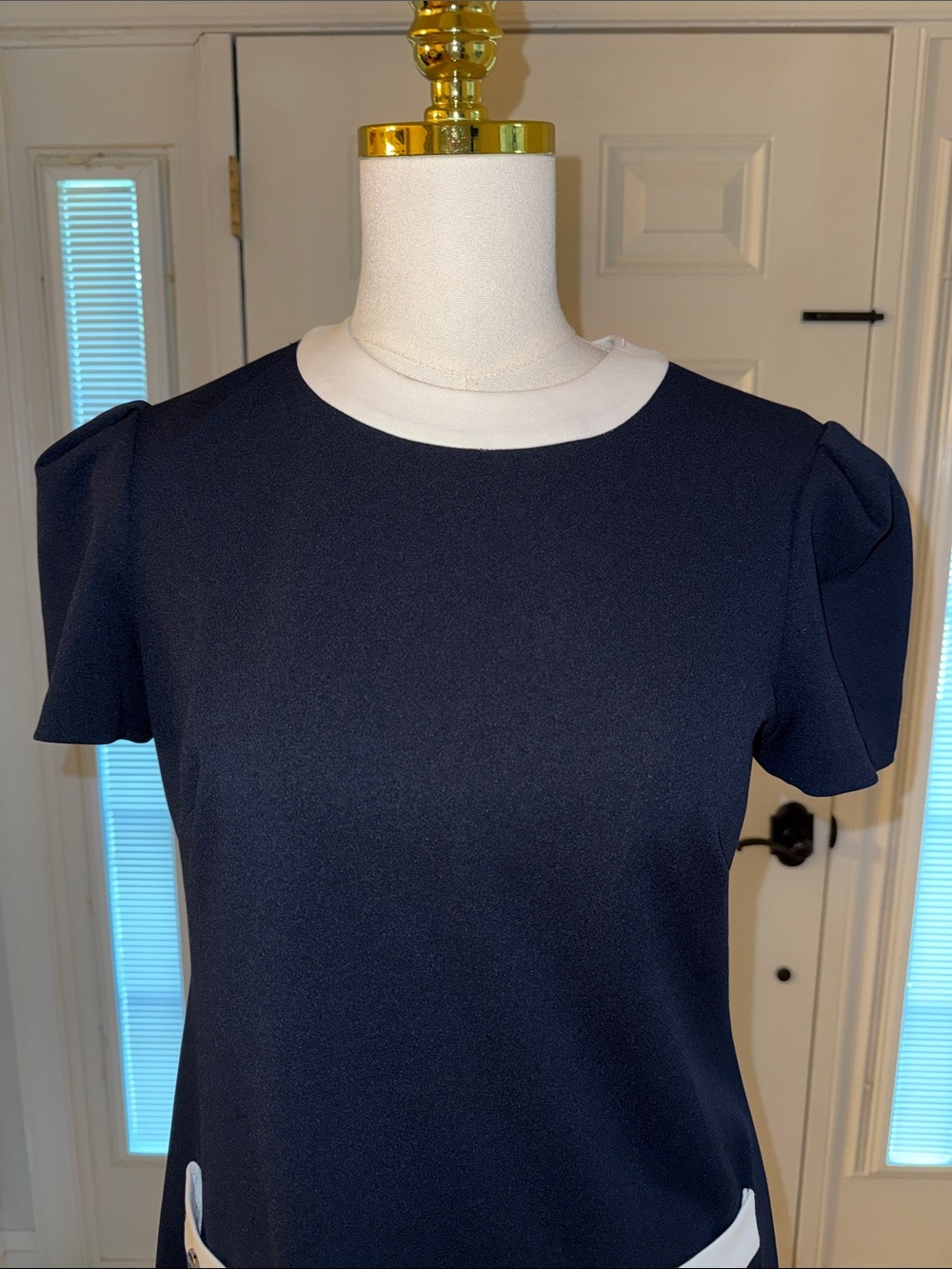 Tommy Hilfiger Navy Shift Dress with White Trim - Picture 4 of 9
